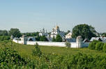 вид на Покровский монастырь со смотровой у Спасо-Евфимиева монастыря